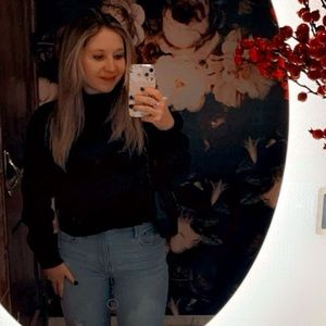Meet your Posher, Micaela
